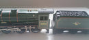 Mainline BR Patriot Steam Loco/Tender 4-6-0 No 45532 in BR Lined Green Unboxed.