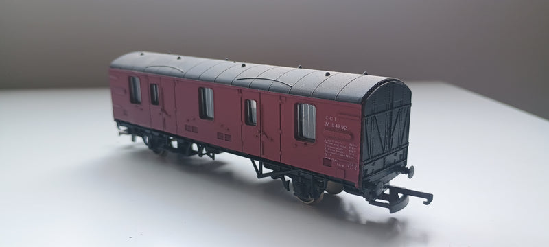 Lima 305626 LMS Red Horsebox