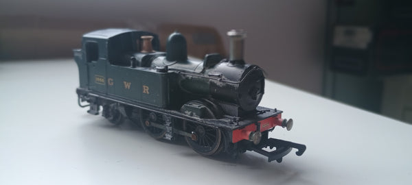 Hornby R2026C GWR Green 0-4-2T Class 14xx No. 1444