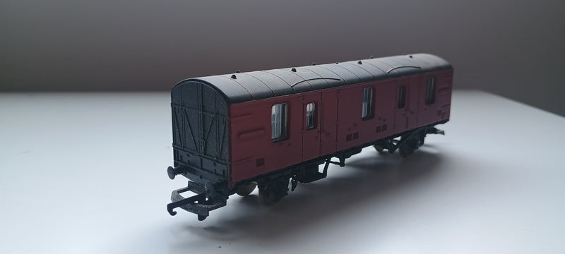 Lima 305626 LMS Red Horsebox