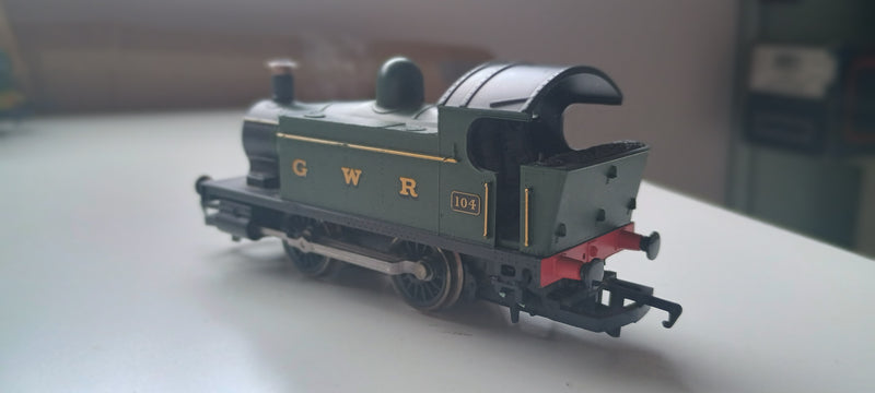 Hornby GWR Steam Loco 0-4-0 No. 104