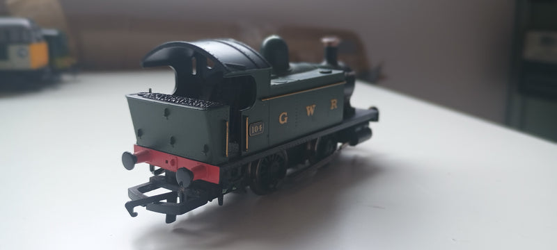Hornby GWR Steam Loco 0-4-0 No. 104