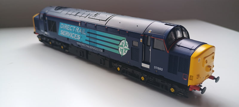 Vitrains V2082 Class 37 in DRS Livery No.37652