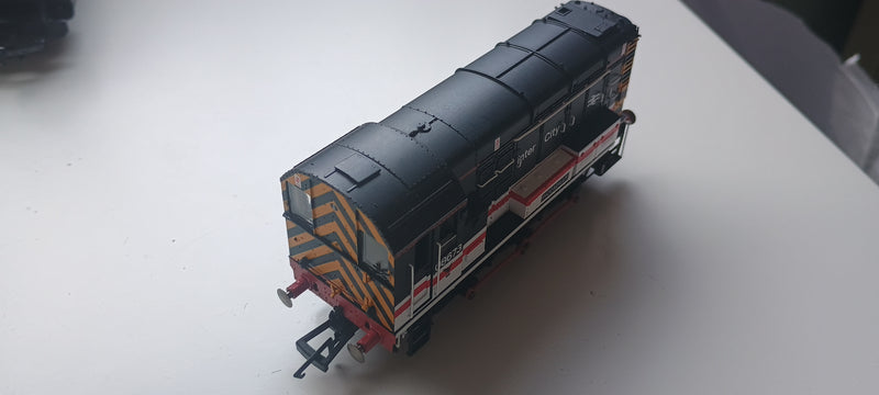 Hornby R3490 Class 08 Diesel Intercity Livery No. 08673