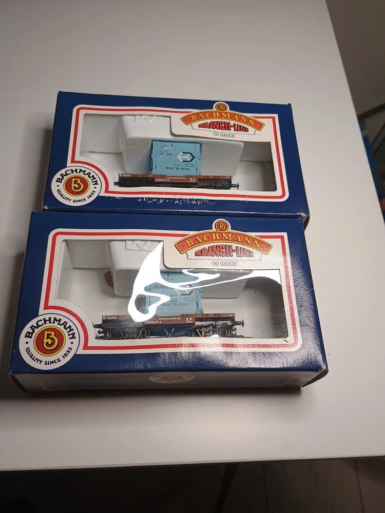 Bachmann 33-327 Pair Of Conflats With AF Containers Door To Door BR Blur