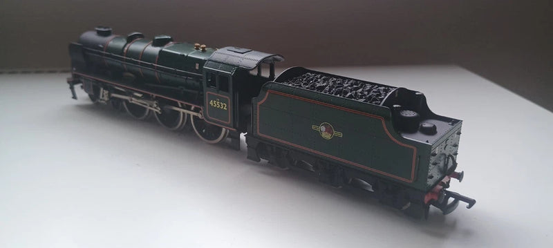 Mainline BR Patriot Steam Loco/Tender 4-6-0 No 45532 in BR Lined Green Unboxed.