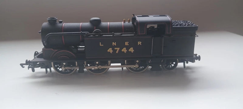 Mainline OO 954158 Class N2 0-6-2 Tank No. 4744 LNER Black New & Boxed