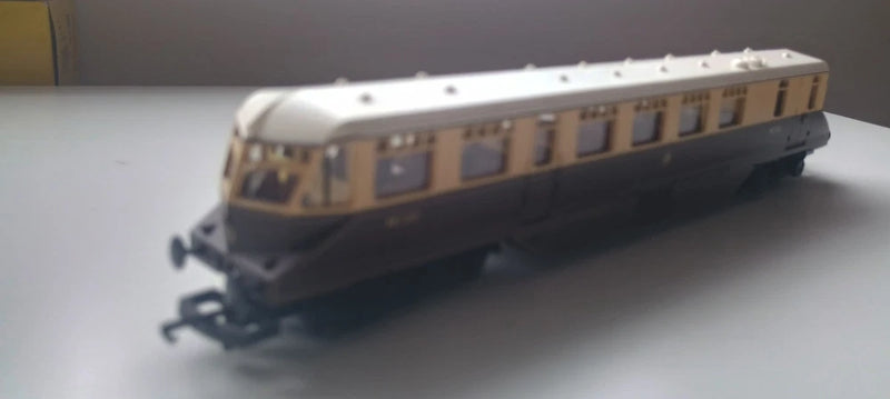 Lima 205132 Passenger Railcar GWR Livery No. 22 Boxed Tester And Runs Well.
