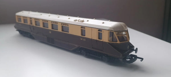 Lima 205132 Passenger Railcar GWR Livery No. 22 Boxed Tester And Runs Well.