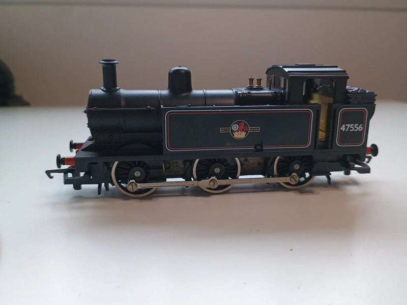 Hornby R053 BR Black 0-6-0T Class 3f Jinty Loco 47556 Boxed OO Gauge