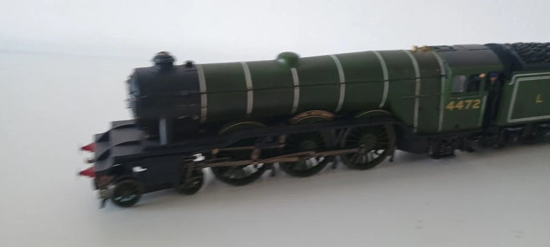 Hornby OO LNER 4-6-2 Class A1 'Flying Scotsman' DCC Sound Lightly Weathered U/B
