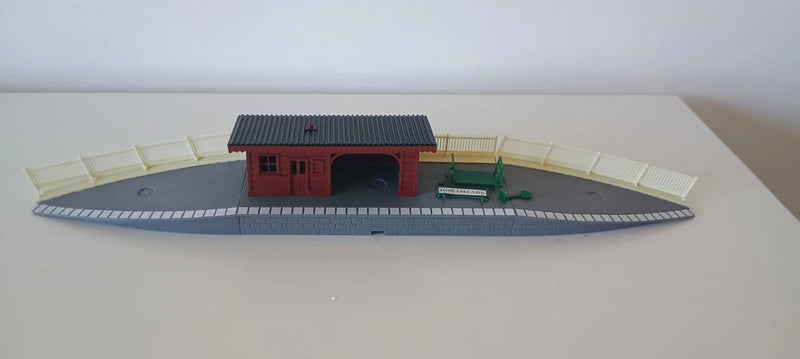 Hornby Harry Potter Hogmeade Station Halt Platform & Accessories Unboxed.