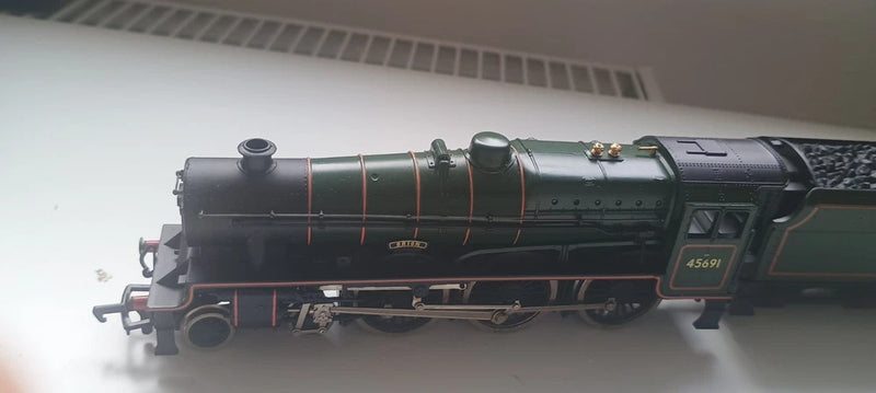 Mainline 37-062 BR Jubilee Steam Loco 4-6-0 No 45691 BR Lined Green New & Boxed