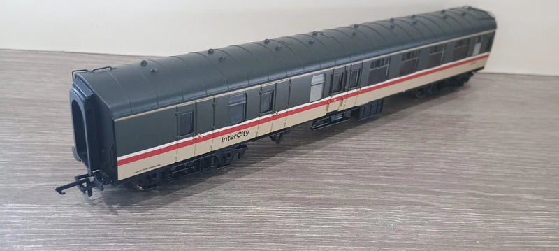 Bachmann 39-080 BR Intercity Livery Mk1 Brake Corridor BSK Coach M 35465 Boxed