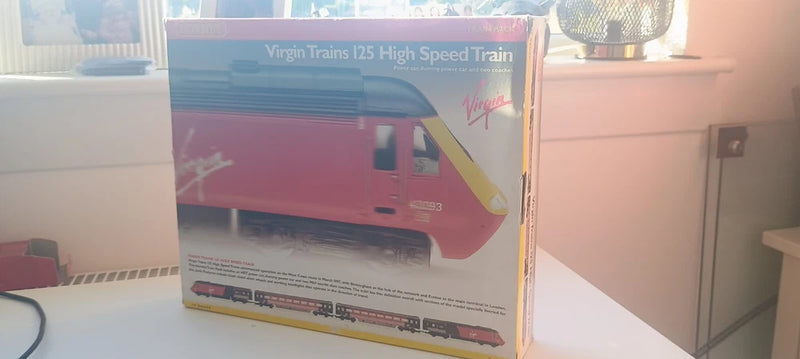 Hornby R2045 Virgin Trains 125 High Speed Train Pack Boxed VGC HST Virgin Livery