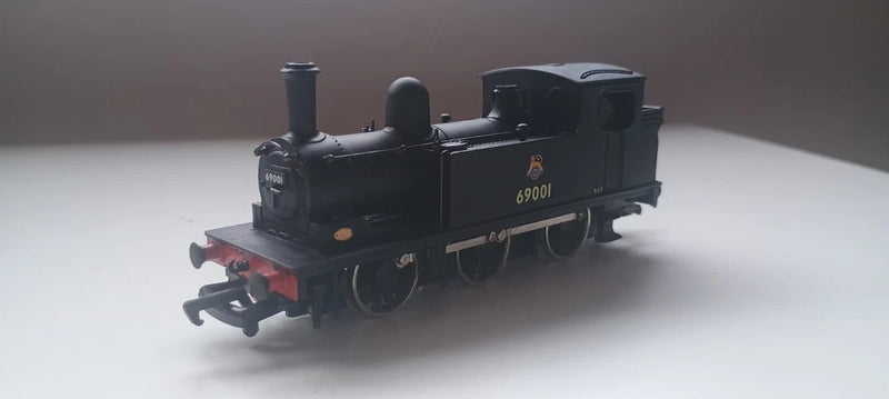 Mainline 37-070 Class J72 0-6-0T Tank Loco No. 69001 BR Black New &  Boxed