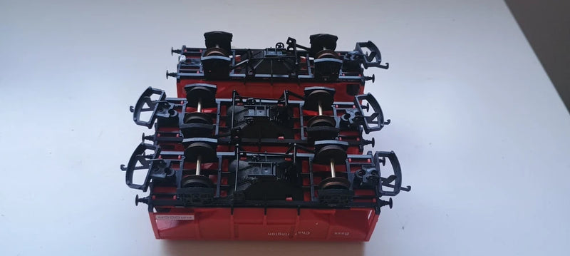 Lima Rake Of 3 X  37T Procor Grain Hoppers - "Bass Charrington" OO Gauge Unboxed