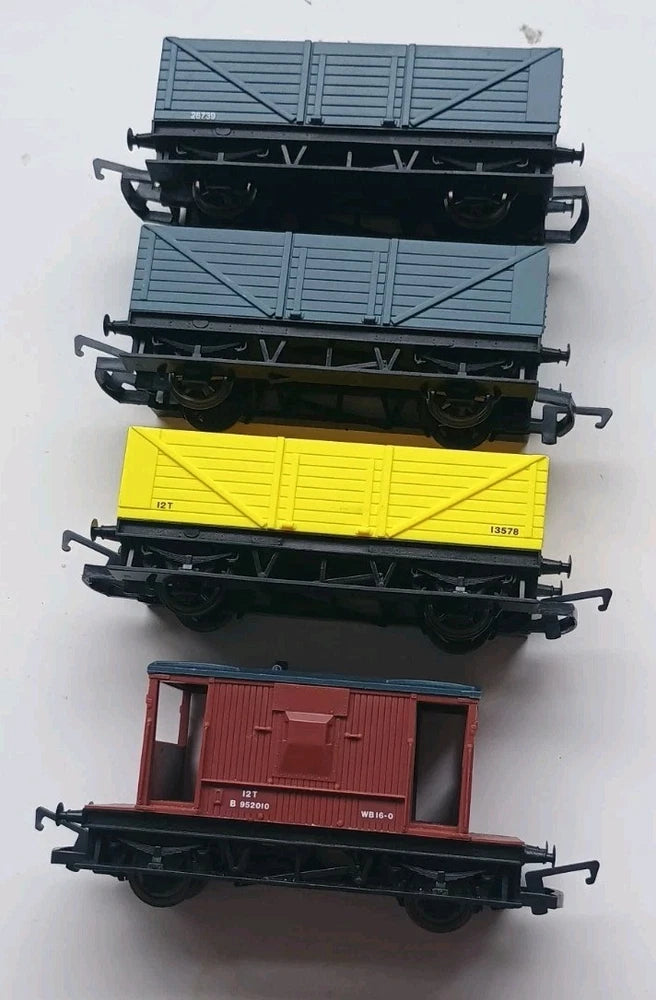 Hornby Rake Of 4 Mixed Open Wagons & Brake Van Unboxed OO Gauge (5)