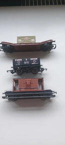 Hornby Rake Of 2 Mixed Wagons and A Brake Van Unboxed OO Gauge Lowmac
