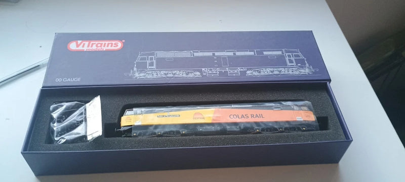ViTrains V2084 Class 47 Colas Rail Livery No. 47739 New & Boxed DCC Ready OO