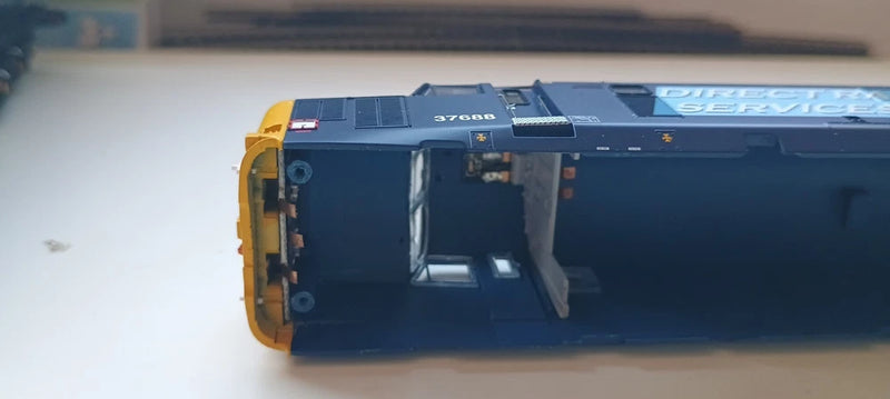 Bachmann Spares Class 37 Body 37688 DRS Conpass  Livery Kingsmoor TMD 32-381U