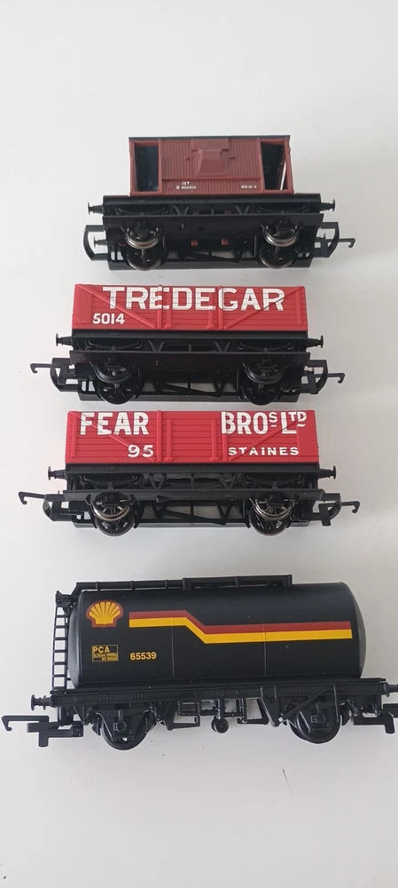 Hornby Rake Of  4 Wagons, 2 Open, 1 x TTA & 1 Brake Van Unboxed OO Gauge