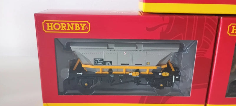 Hornby R60067 Triple Pack BR Coal Sector HFA Hopper Wagons New in Box OO (2)