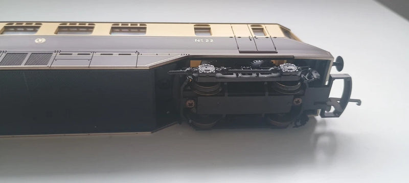 Lima 205132 Passenger Railcar GWR Livery No. 22 Boxed Tester And Runs Well.